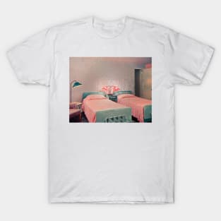 Retro bedroom 1942 pink and mysterious, who woke up and gone T-Shirt